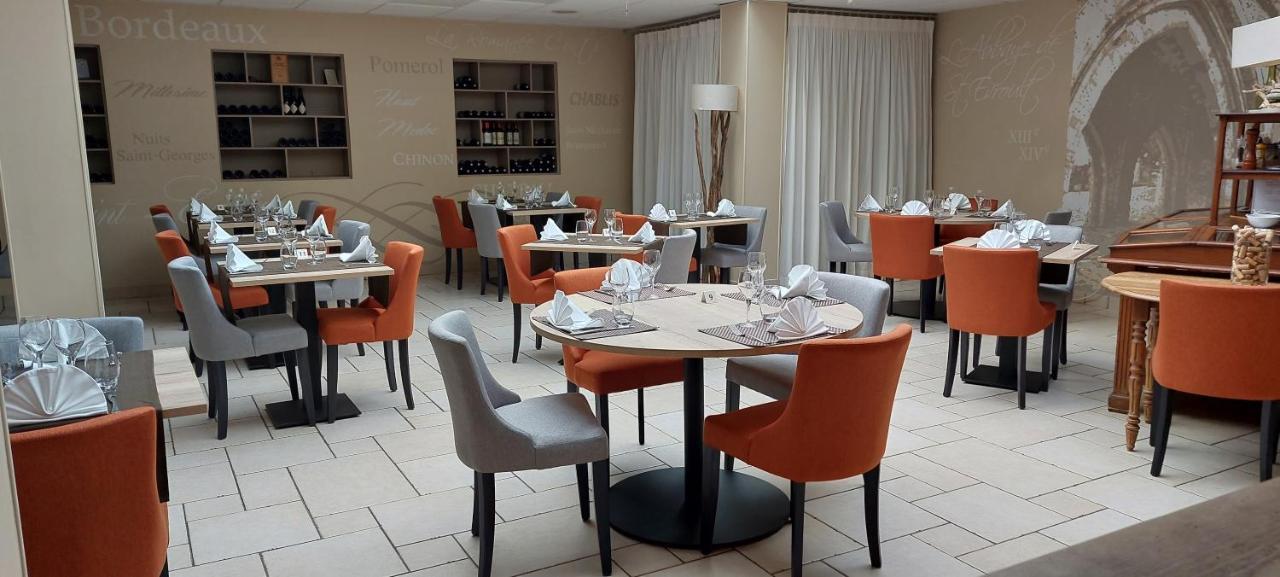 Logis Hotel Restaurant Le Relais De L'Abbaye Saint-Evroult-Notre-Dame-du-Bois Экстерьер фото